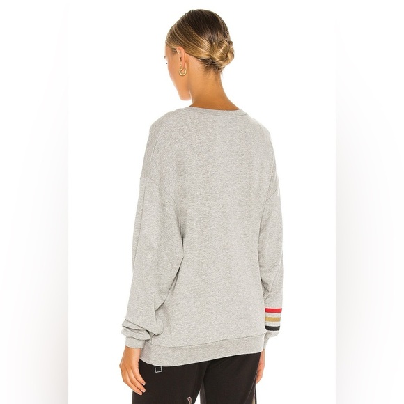 Lauren Moshi Lipstick Ring Lips Oversized Sweatshirt Grey - Picture 2 of 9